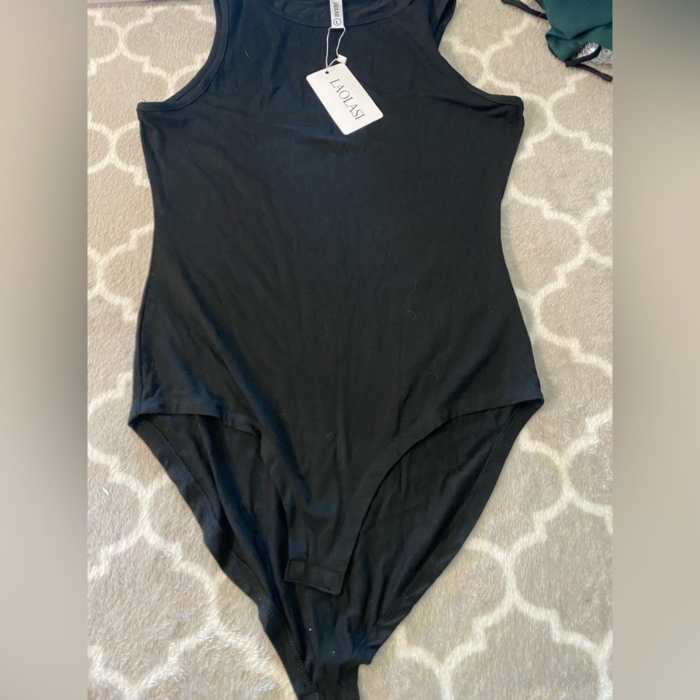 LAOLASI LARGE BLACK ONSIE